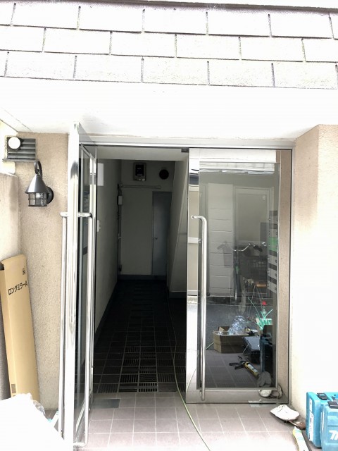 瀬田サンケイハウス 玄関