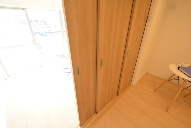 桜丘フラワーホーム 洋室2