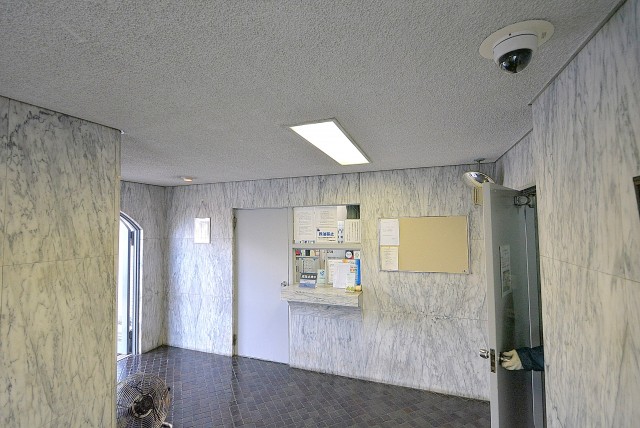 ビュラ田園調布202号室エントランス