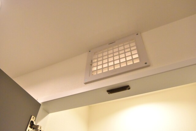 クレール東山 玄関