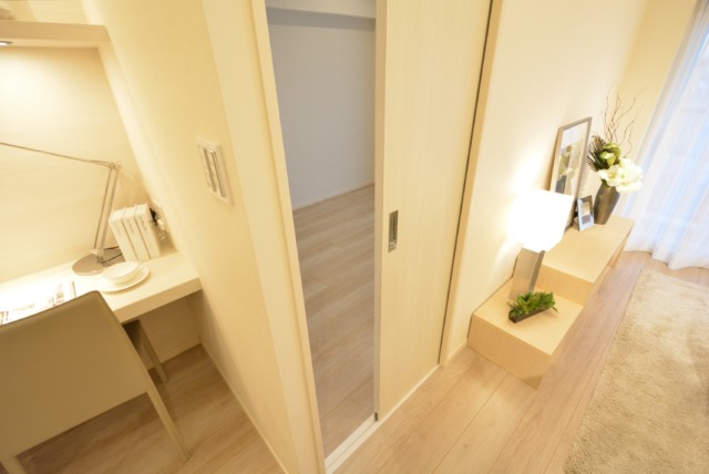 日商岩井第二自由が丘マンション 洋室2