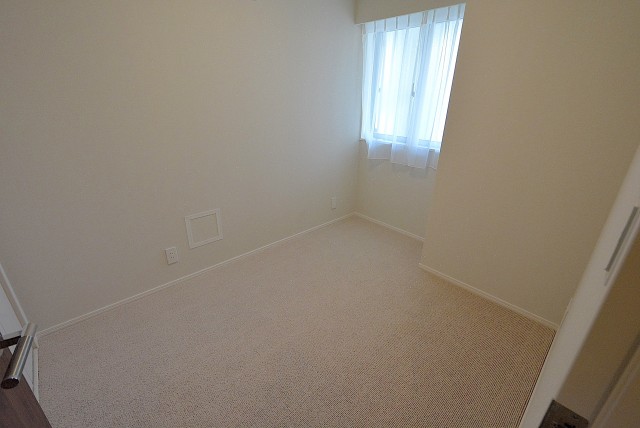 クレール桜新町 洋室2