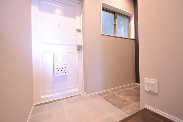 豊栄平町マンション 玄関