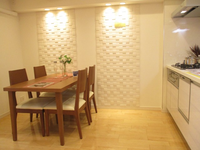 ハイホーム本陣 DK