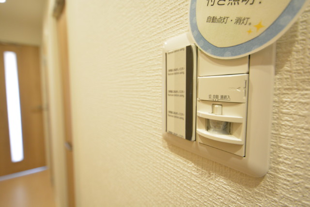 桜丘フラワーホーム 玄関