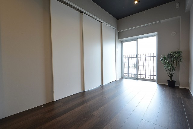 豊栄平町マンション 洋室