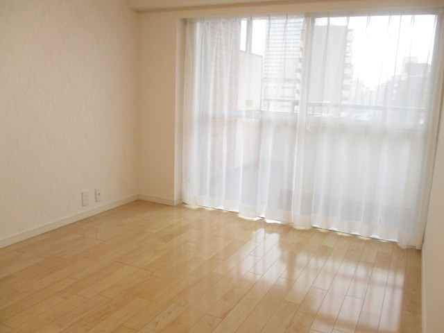 ハイホーム本陣 洋室２