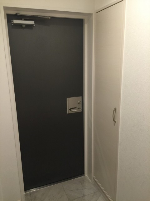 シューズボックス