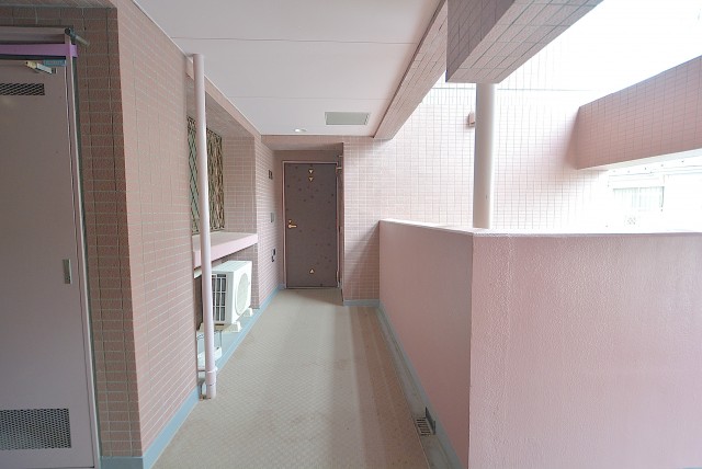 ボヌール荻窪 外廊下