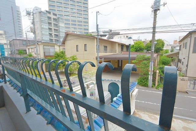 秀和東荻窪レジデンス バルコニー