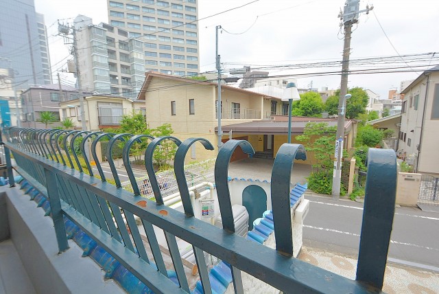 秀和東荻窪レジデンス バルコニー