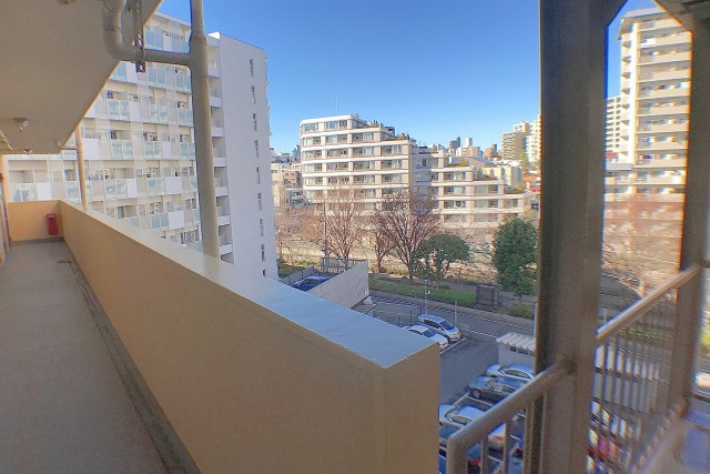 東建柏木マンション 外廊下