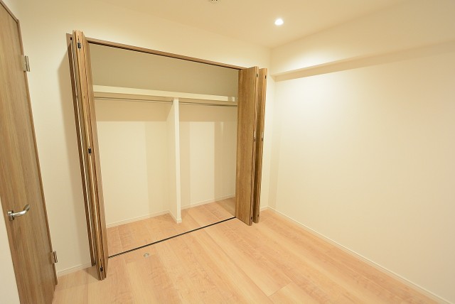 エンゼルハイム馬事公苑 洋室①