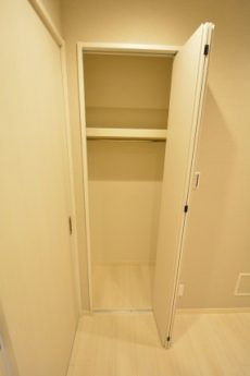 洋室北側クローゼット