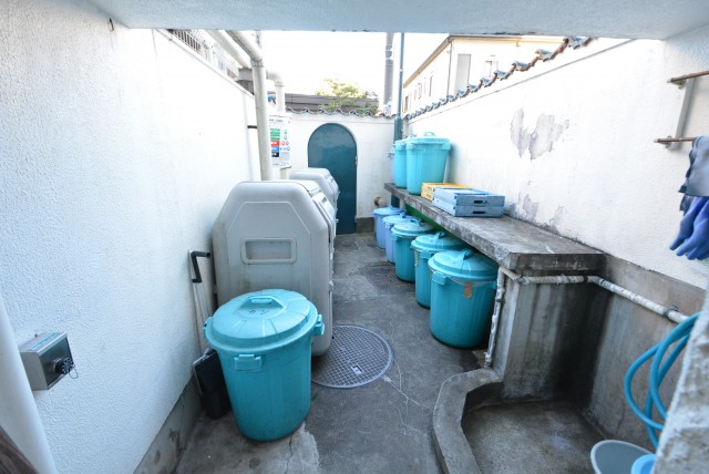 秀和東荻窪レジデンス　ゴミ置き場