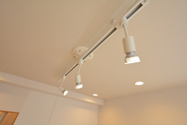 リビングダイニングキッチン照明