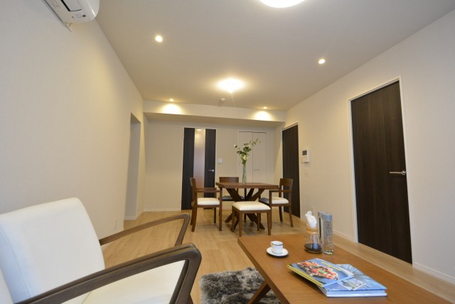 リビングダイニング