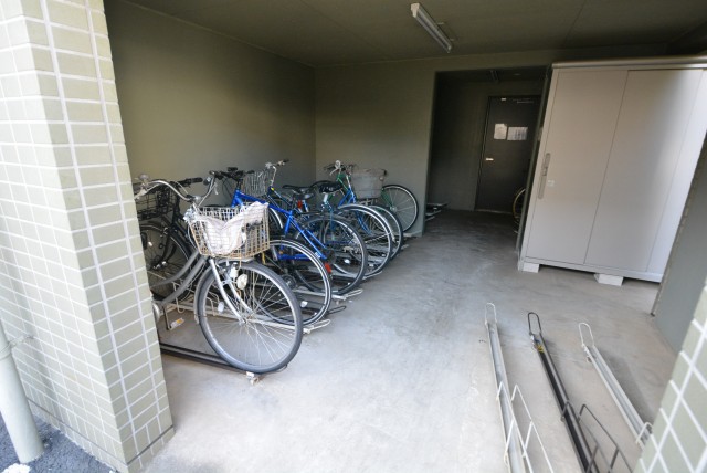 藤和千歳台ホームズ　駐輪場