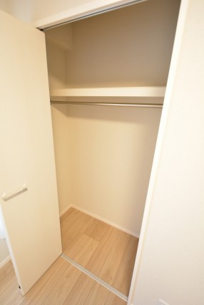 洋室約6.1帖収納