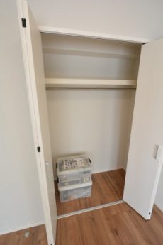 洋室約5.7帖収納