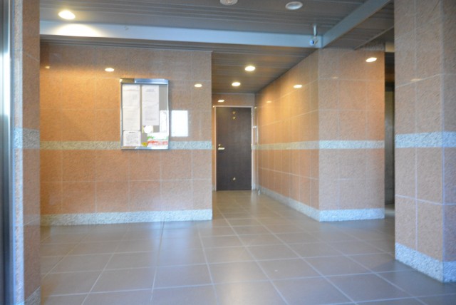 ボヌール荻窪　エントランスホール