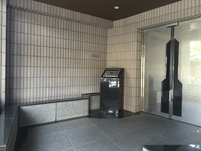 エルシオン上祖師谷　エントランス