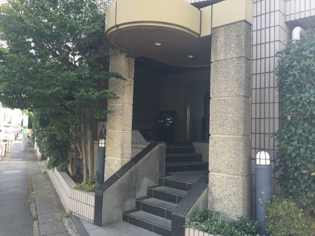 エルシオン上祖師谷　エントランス