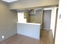 秀和東荻窪レジデンス (10)ダイニング～洋室