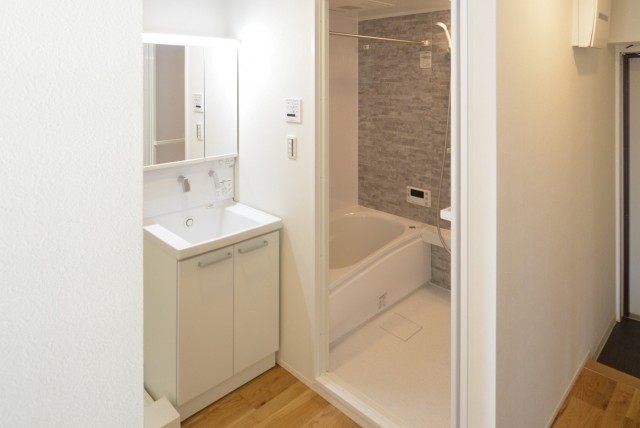 築地永谷コーポラス 浴室