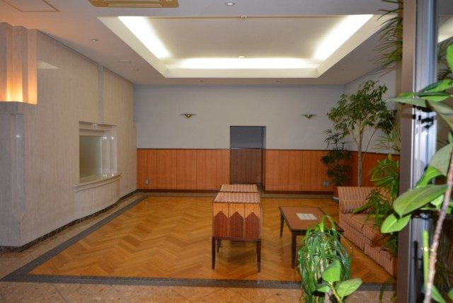 エントランスホール