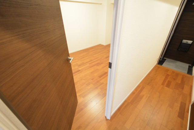 築地永谷コーポラス 洋室1