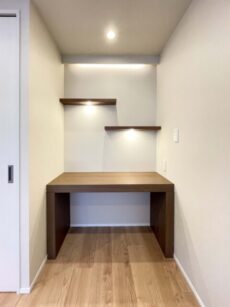 ライオンズマンション渋谷道玄坂 洋室1