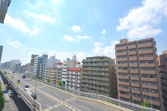 幡ヶ谷コーエイマンション 玄関