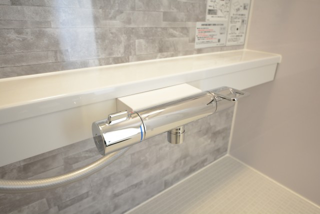 築地永谷コーポラス 浴室