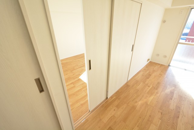 築地永谷コーポラス 洋室2