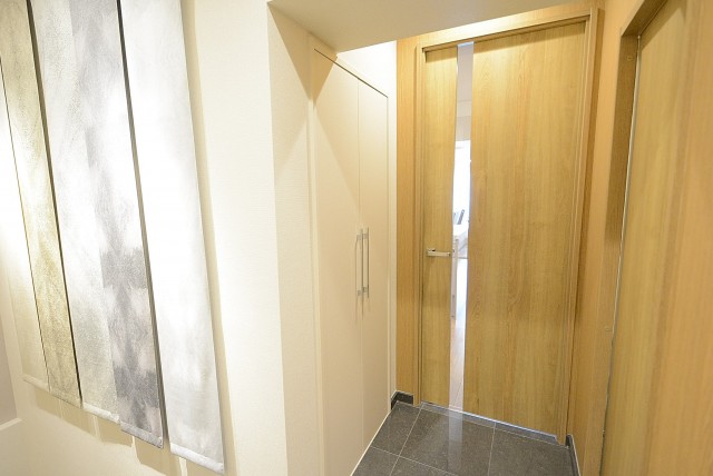 馬事公苑前ハイム (14)　階段～LDへ