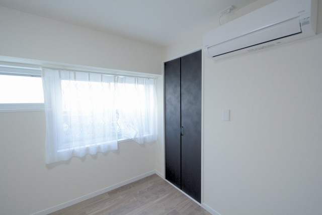 上馬ハイホーム 洋室1