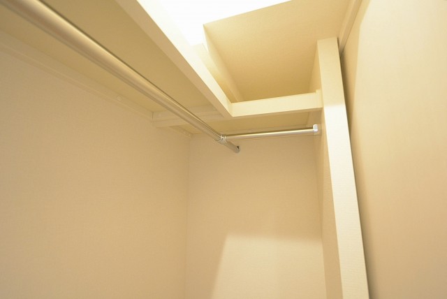 馬事公苑前ハイム　洋室２