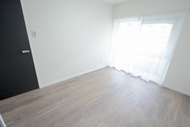 上馬ハイホーム 洋室２