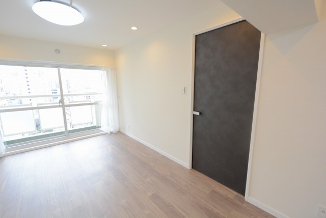 上馬ハイホーム 洋室２