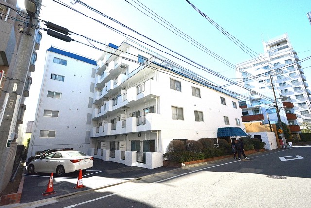 自由ヶ丘第５マンション７０２ 外観