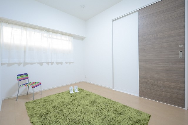 烏山南住宅 　洋室１