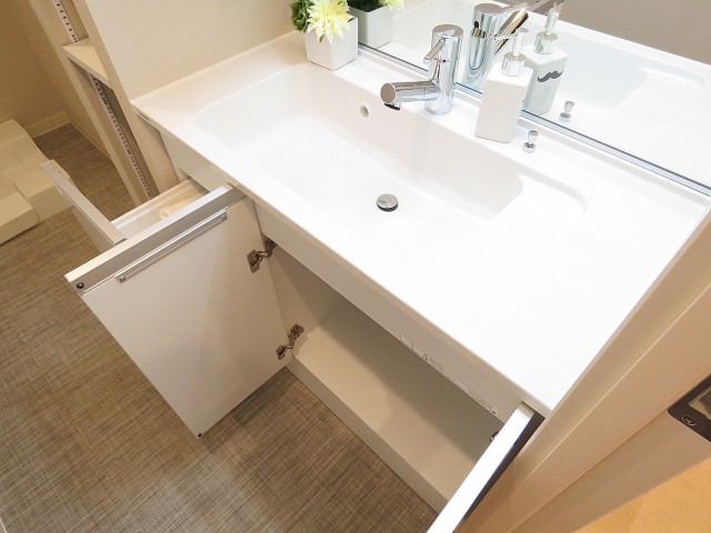 フラット田園調布　洗面化粧台