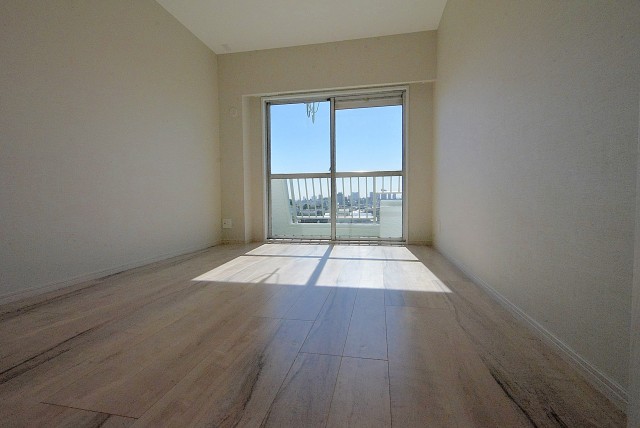 自由ヶ丘第５マンション７０２ 洋室２ (3)