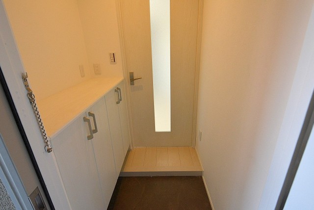 ビュラ田園調布307 玄関