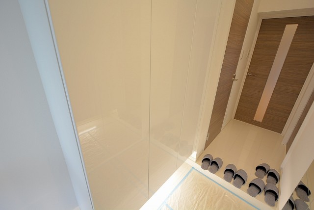 烏山南住宅 (4)　玄関