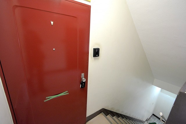 ファインライフ駒場2F 玄関