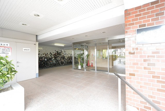 啓明宮前橋マンション 外観