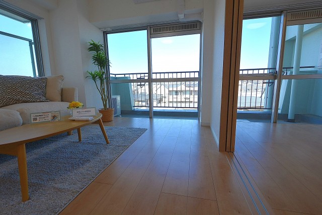 東海経堂マンション4F LD