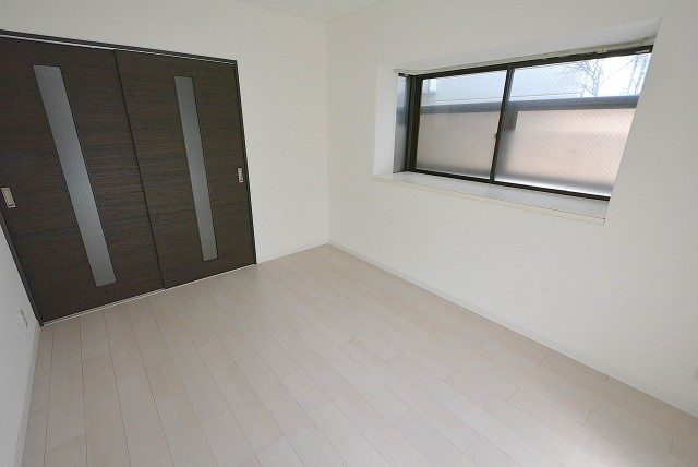 ライオンズマンション上用賀 洋室3 